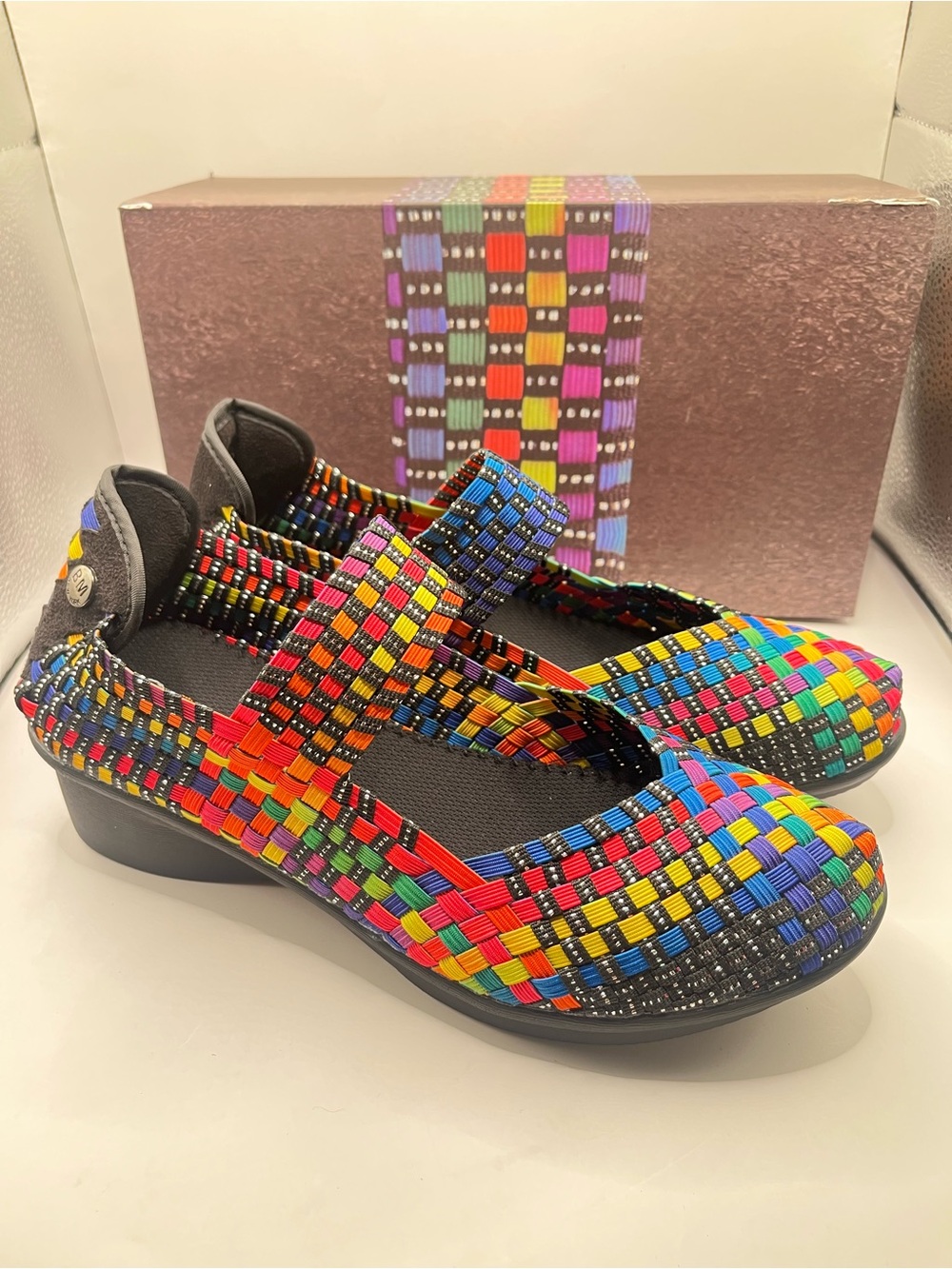 bernie mev. New Women's EU39 US Multicolor Woven Mary Jane Comfort Shoes